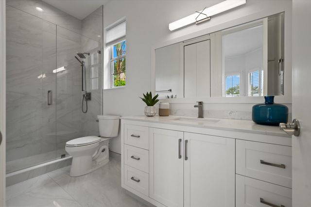 1362 Breakers West Boulevard, West Palm Beach, FL 33411