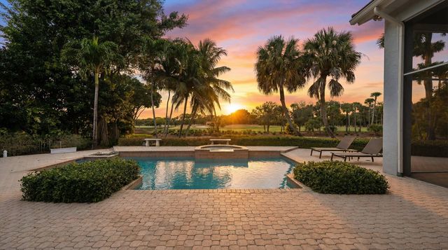 1362 Breakers West Boulevard, West Palm Beach, FL 33411