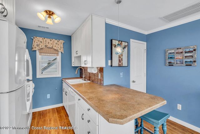 12 Inlet Drive, Point Pleasant Beach, NJ 08742