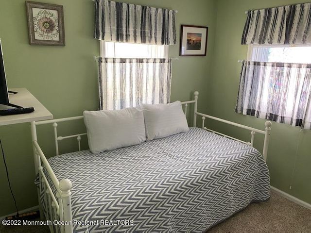 12 Inlet Drive, Point Pleasant Beach, NJ 08742