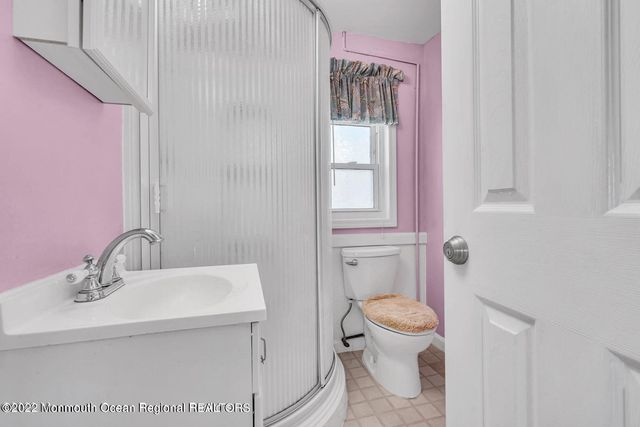 12 Inlet Drive, Point Pleasant Beach, NJ 08742