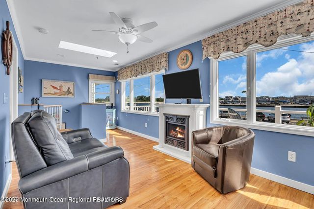 12 Inlet Drive, Point Pleasant Beach, NJ 08742