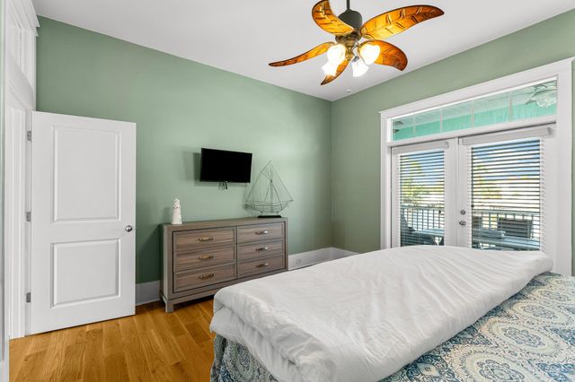 921 Lighthouse Lagoon Court, Panama City Beach, FL 32407