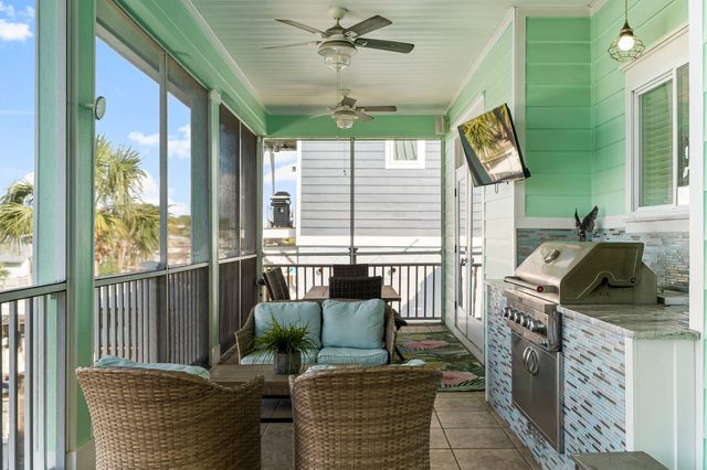 921 Lighthouse Lagoon Court, Panama City Beach, FL 32407