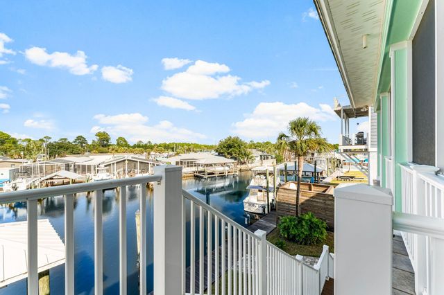921 Lighthouse Lagoon Court, Panama City Beach, FL 32407
