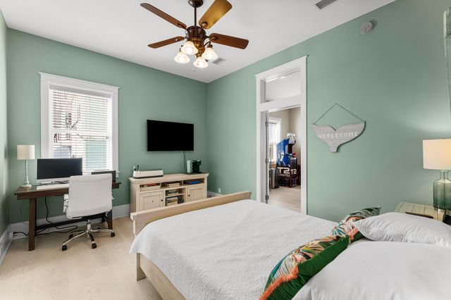 921 Lighthouse Lagoon Court, Panama City Beach, FL 32407