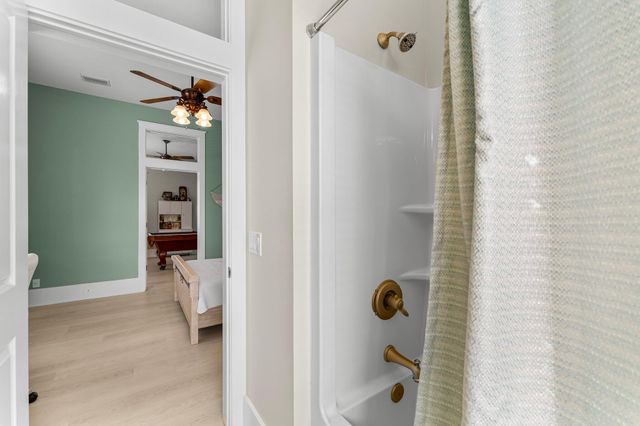 921 Lighthouse Lagoon Court, Panama City Beach, FL 32407
