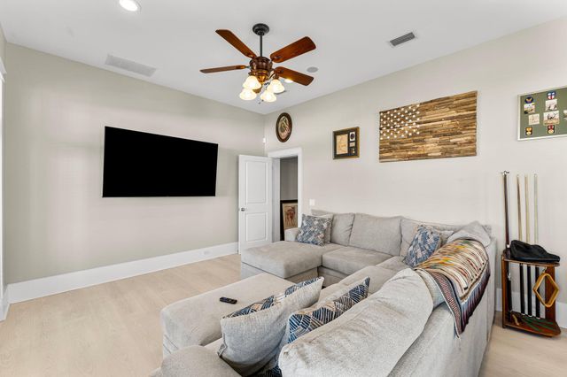 921 Lighthouse Lagoon Court, Panama City Beach, FL 32407