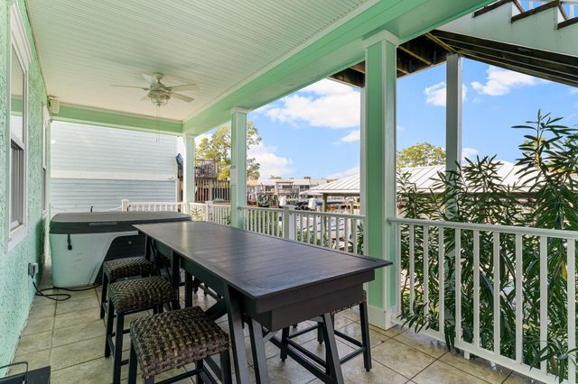 921 Lighthouse Lagoon Court, Panama City Beach, FL 32407