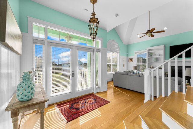 921 Lighthouse Lagoon Court, Panama City Beach, FL 32407