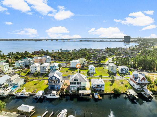 921 Lighthouse Lagoon Court, Panama City Beach, FL 32407