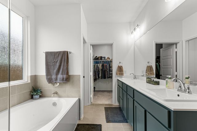 4031 Grotto Drive, Royse City, TX 75189