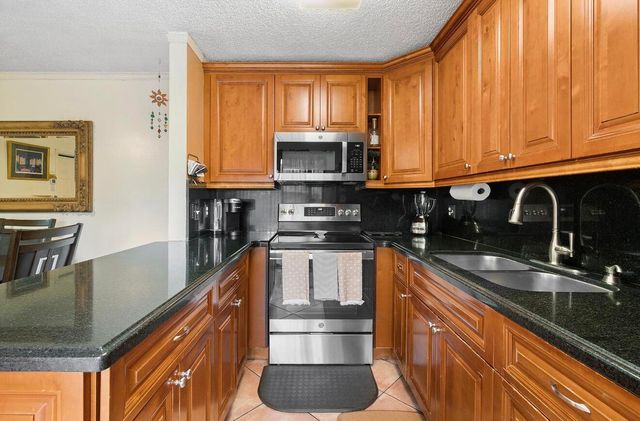 245 Woodland Road, Palm Springs, FL 33461