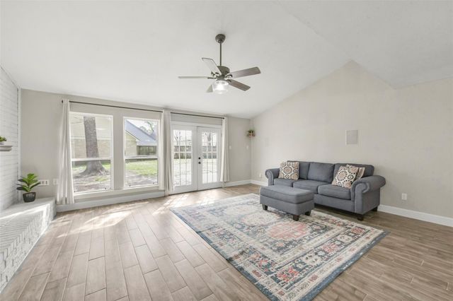 19523 Gamble Oak Drive, Humble, TX 77346