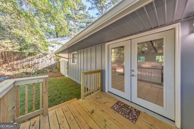 2518 Carolyn Drive SE, Smyrna, GA 30080