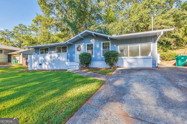 2518 Carolyn Drive SE, Smyrna, GA 30080