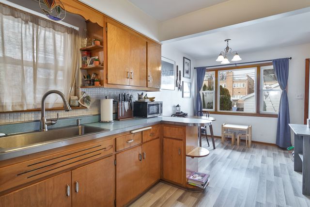 6216 W Norwood Street, Chicago, IL 60646