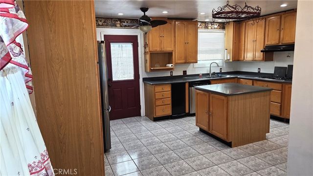 5955 Hazelbrook Avenue, Lakewood, CA 90712
