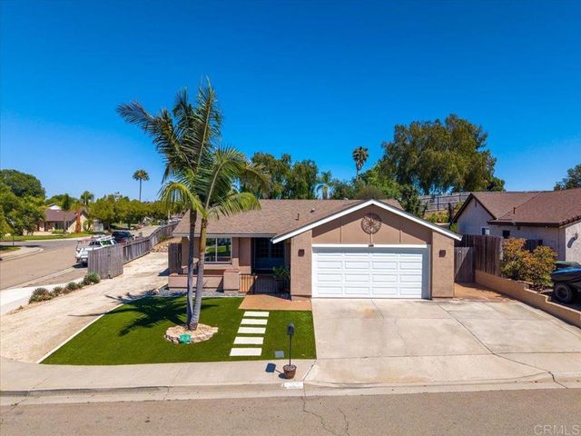 329 Calle Adela, San Marcos, CA 92069