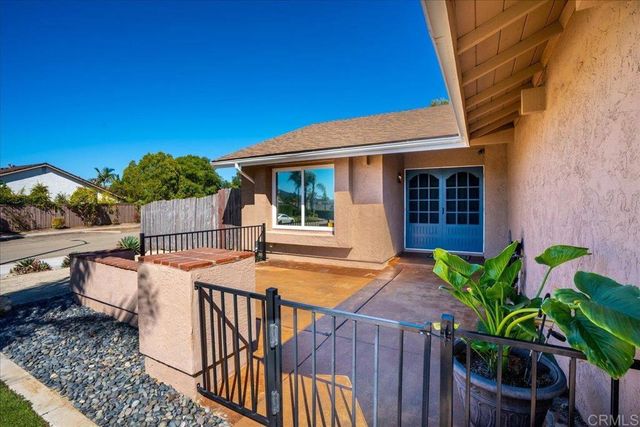 329 Calle Adela, San Marcos, CA 92069