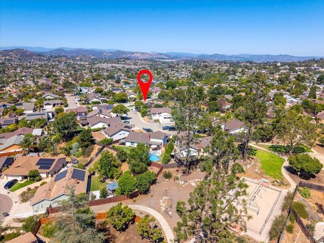 329 Calle Adela, San Marcos, CA 92069