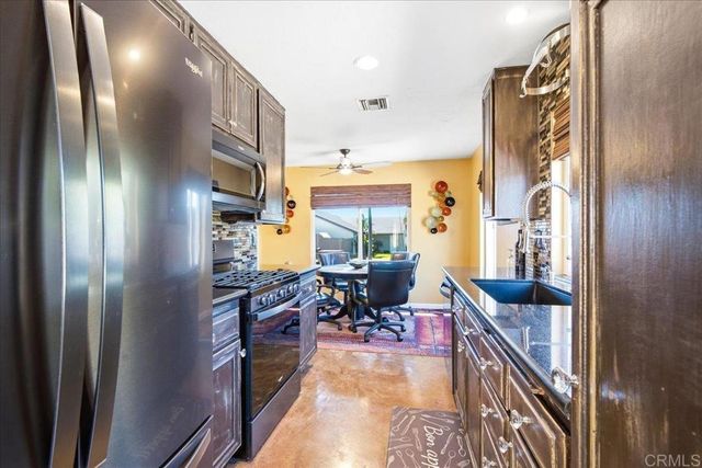329 Calle Adela, San Marcos, CA 92069