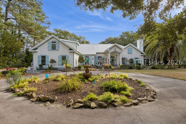 23 Hayfield Rd, Bluffton, SC 29909