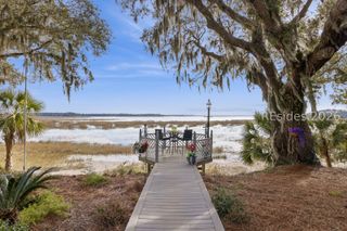 23 Hayfield Rd, Bluffton, SC 29909
