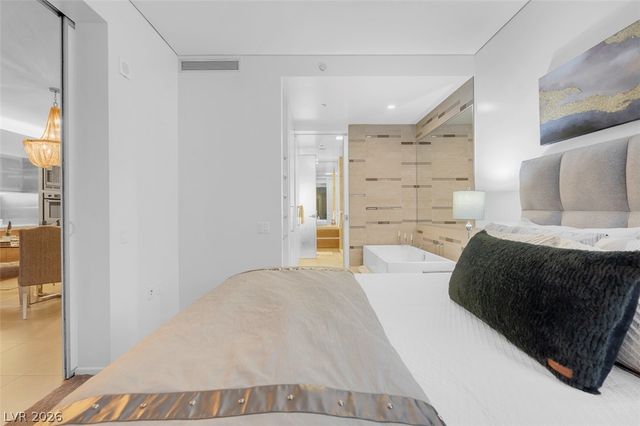 3722 Las Vegas Boulevard 1104, Las Vegas, NV 89158