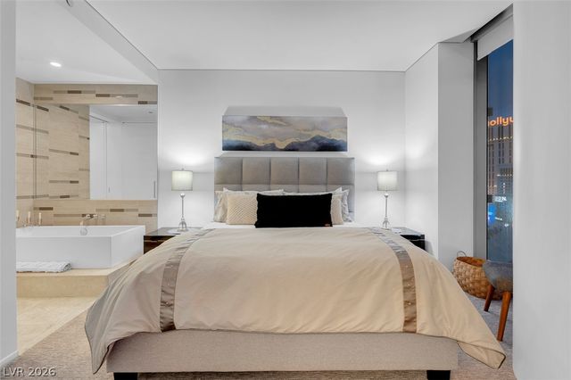 3722 Las Vegas Boulevard 1104, Las Vegas, NV 89158