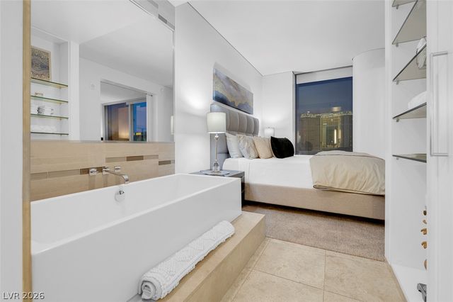 3722 Las Vegas Boulevard 1104, Las Vegas, NV 89158