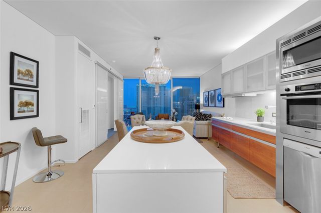 3722 Las Vegas Boulevard 1104, Las Vegas, NV 89158