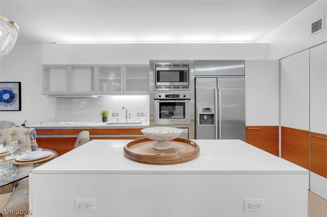 3722 Las Vegas Boulevard 1104, Las Vegas, NV 89158