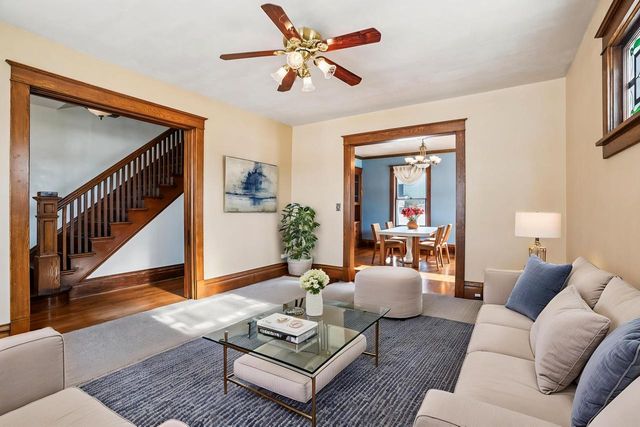 426 E Pleasant STREET, Oconomowoc, WI 53066