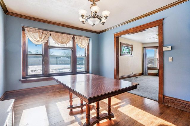 426 E Pleasant STREET, Oconomowoc, WI 53066