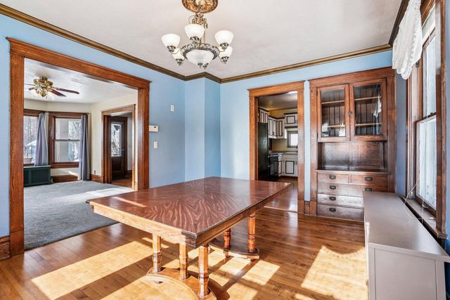 426 E Pleasant STREET, Oconomowoc, WI 53066