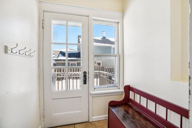 426 E Pleasant STREET, Oconomowoc, WI 53066