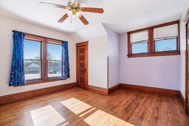 426 E Pleasant STREET, Oconomowoc, WI 53066