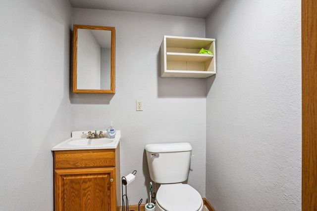 426 E Pleasant STREET, Oconomowoc, WI 53066