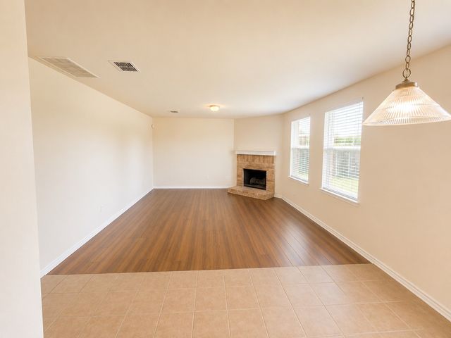 4029 Thoroughbred Trail, Fort Worth, TX 76123