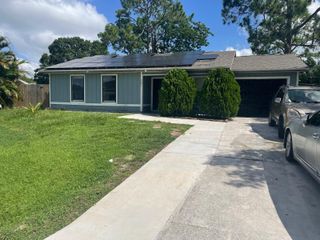 581 NW Cornell Avenue, Port St Lucie, FL 34983