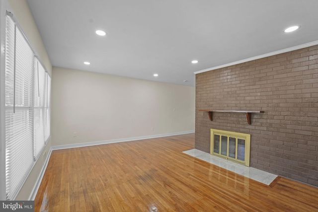 8405 RAVENSWOOD, New Carrollton, MD 20784