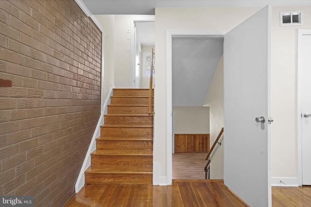 8405 RAVENSWOOD, New Carrollton, MD 20784