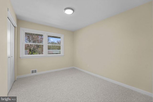 8405 RAVENSWOOD, New Carrollton, MD 20784