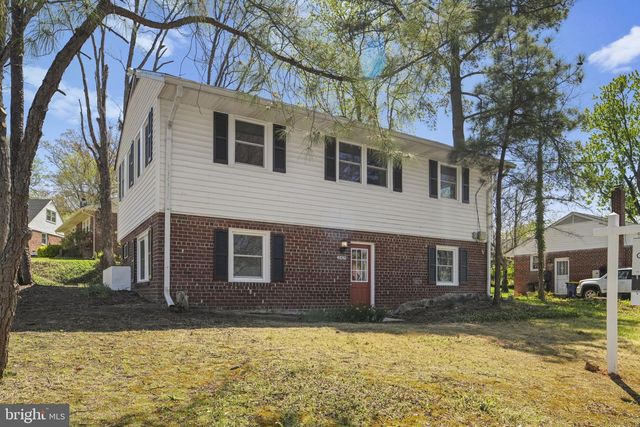 8405 RAVENSWOOD, New Carrollton, MD 20784