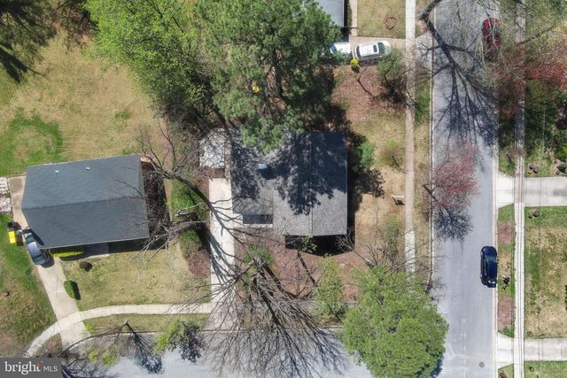 8405 RAVENSWOOD, New Carrollton, MD 20784