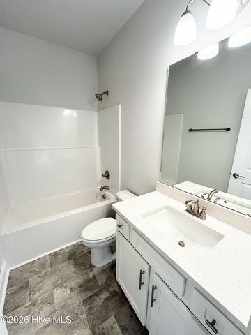 1022 Midnight Bourbon Manor, New Bern, NC 28562