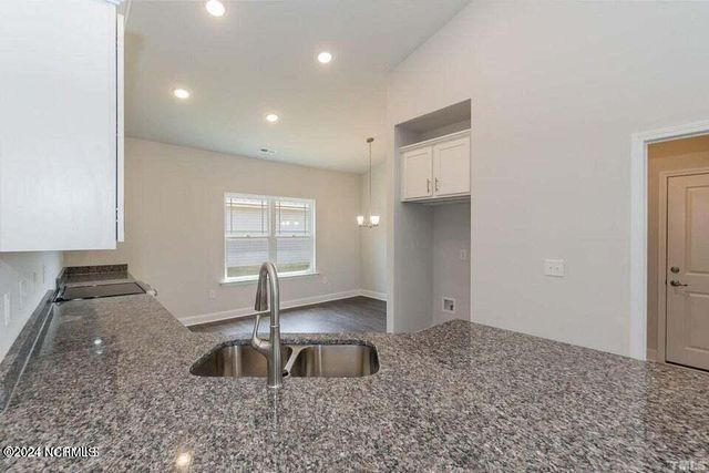1022 Midnight Bourbon Manor, New Bern, NC 28562