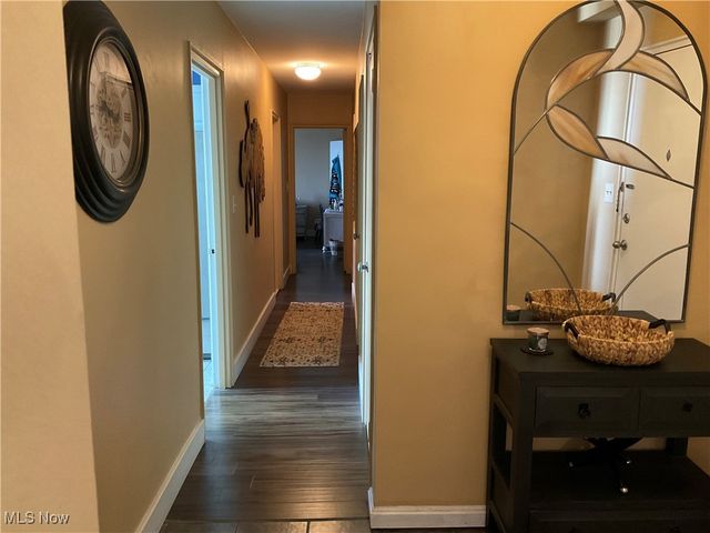 11820 Edgewater Drive 915, Lakewood, OH 44107