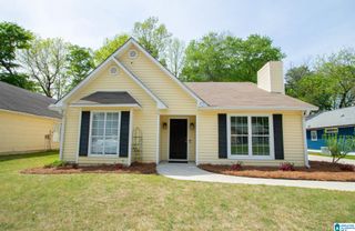 1934 GALLANT FOX DRIVE, Helena, AL 35080